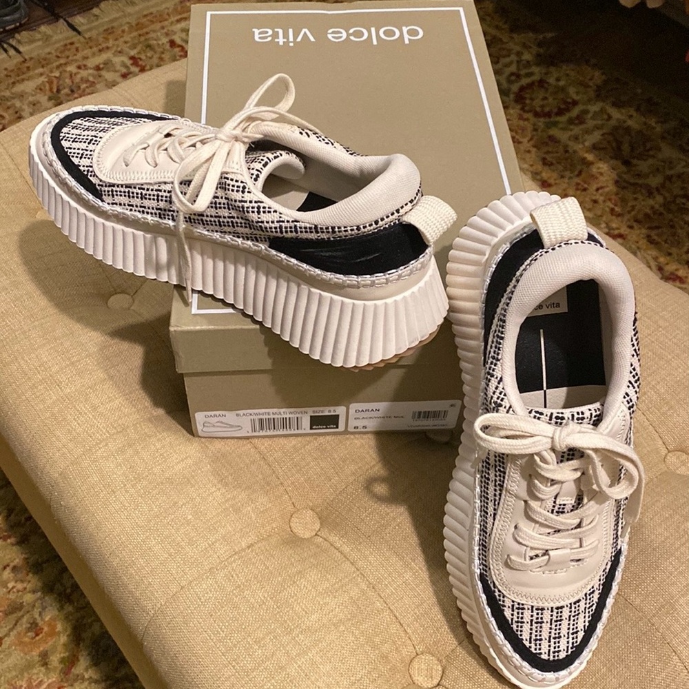 Dolce Vita Daran Wedge Sneaker Shoe 8.5